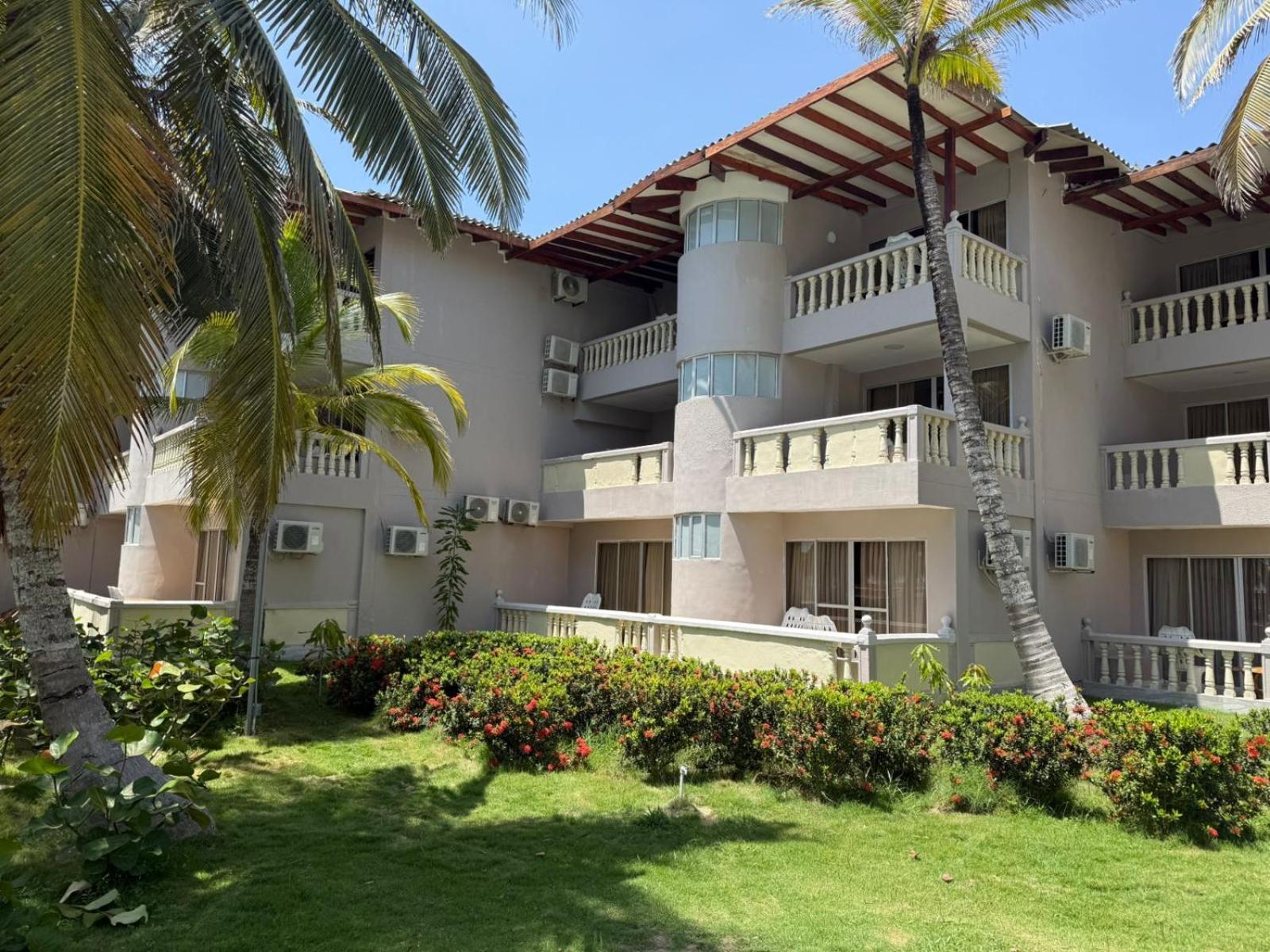 Playa Palmeras Beach Resort Cartagena Exteriör bild