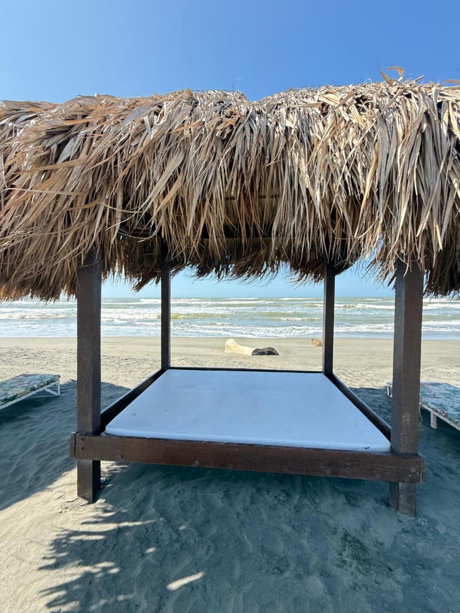 Playa Palmeras Beach Resort Cartagena Exteriör bild